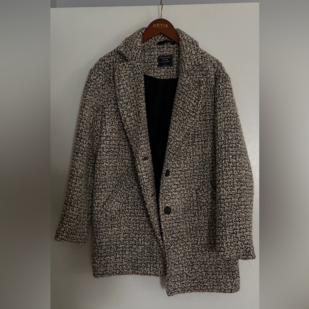 Abercrombie & Fitch Black and White Pea Coat